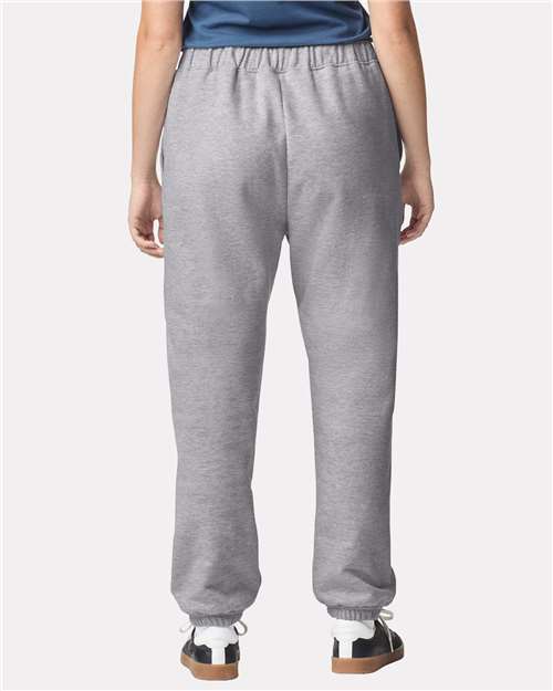 SF100 - Unisex Softstyle® Midweight Pocket Sweatpants - Gildan - Image 39